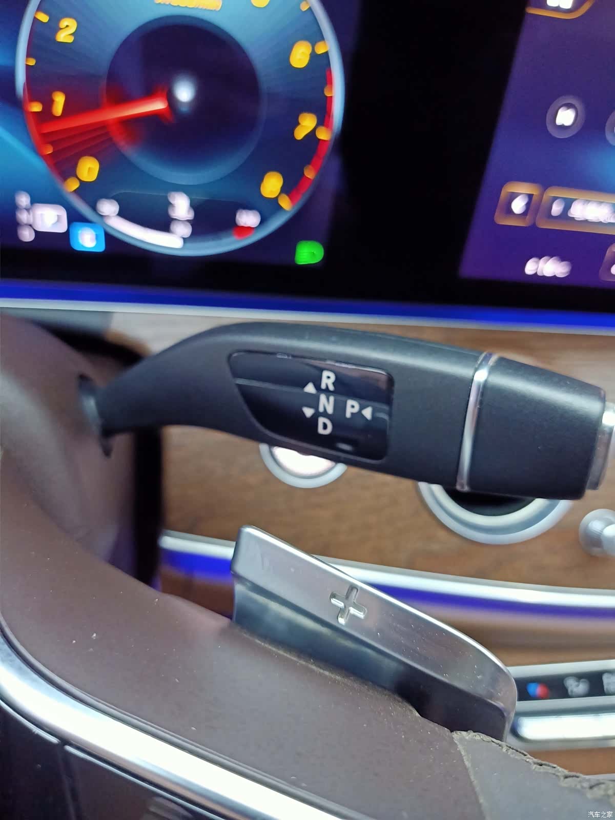 Mercedes-Benz E-Class, 2021 11