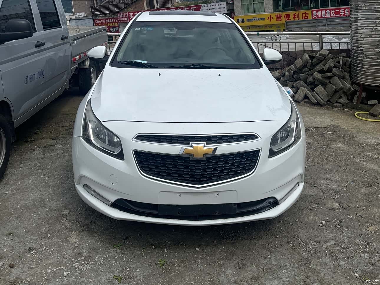 Chevrolet SE, 2015 2