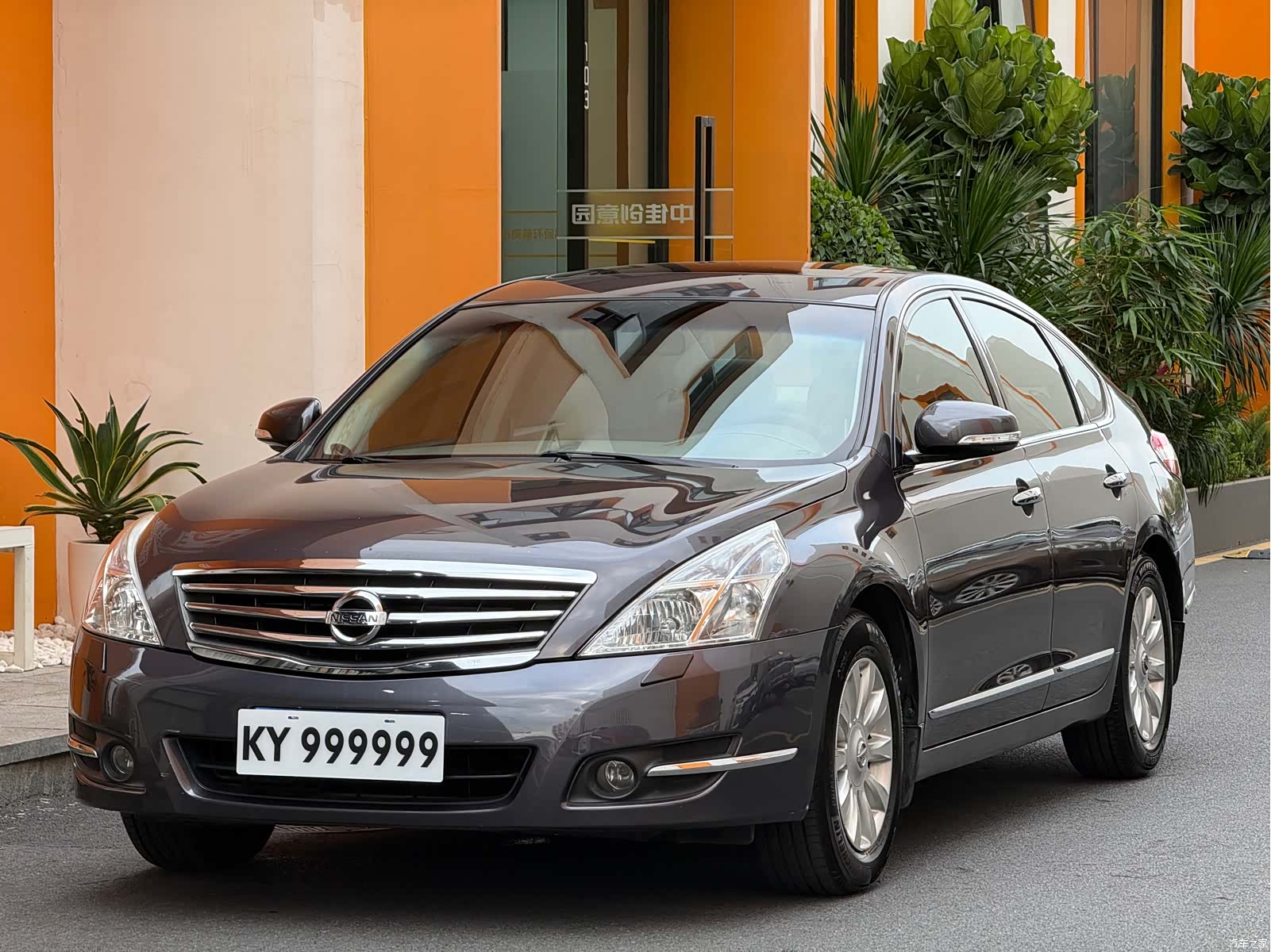 Nissan Teana