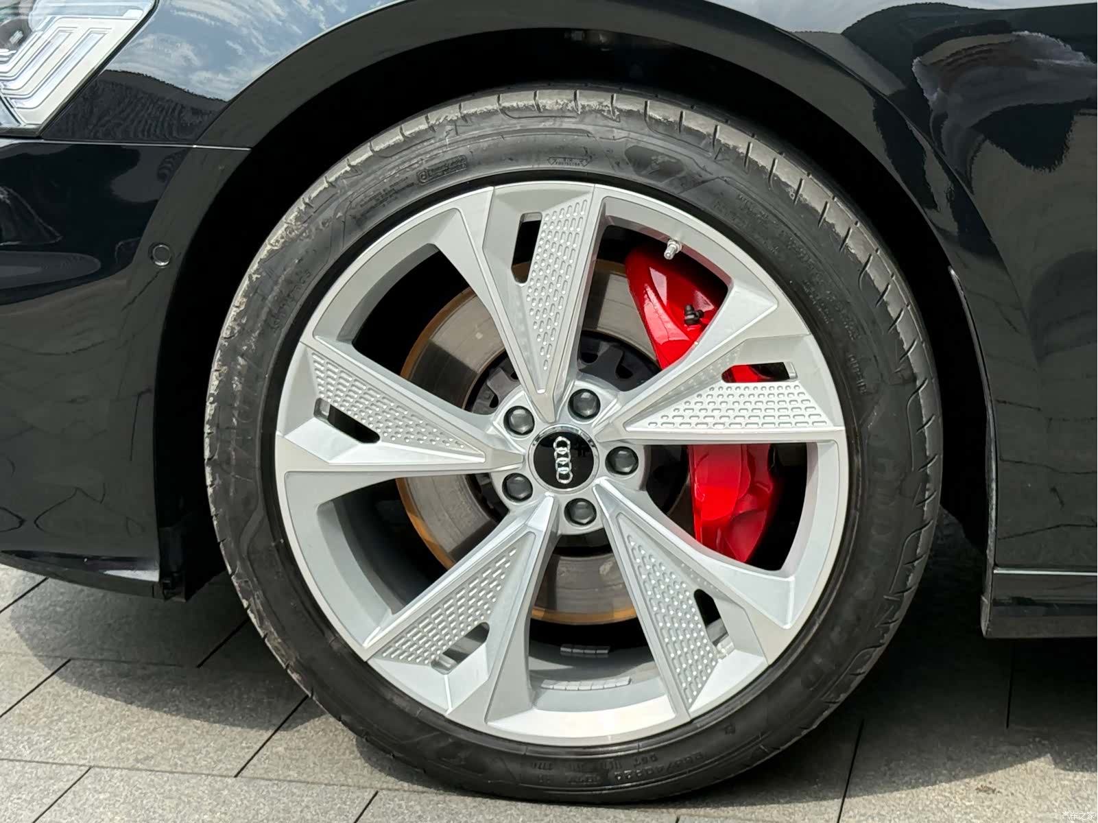 Audi A6L, 2025 10