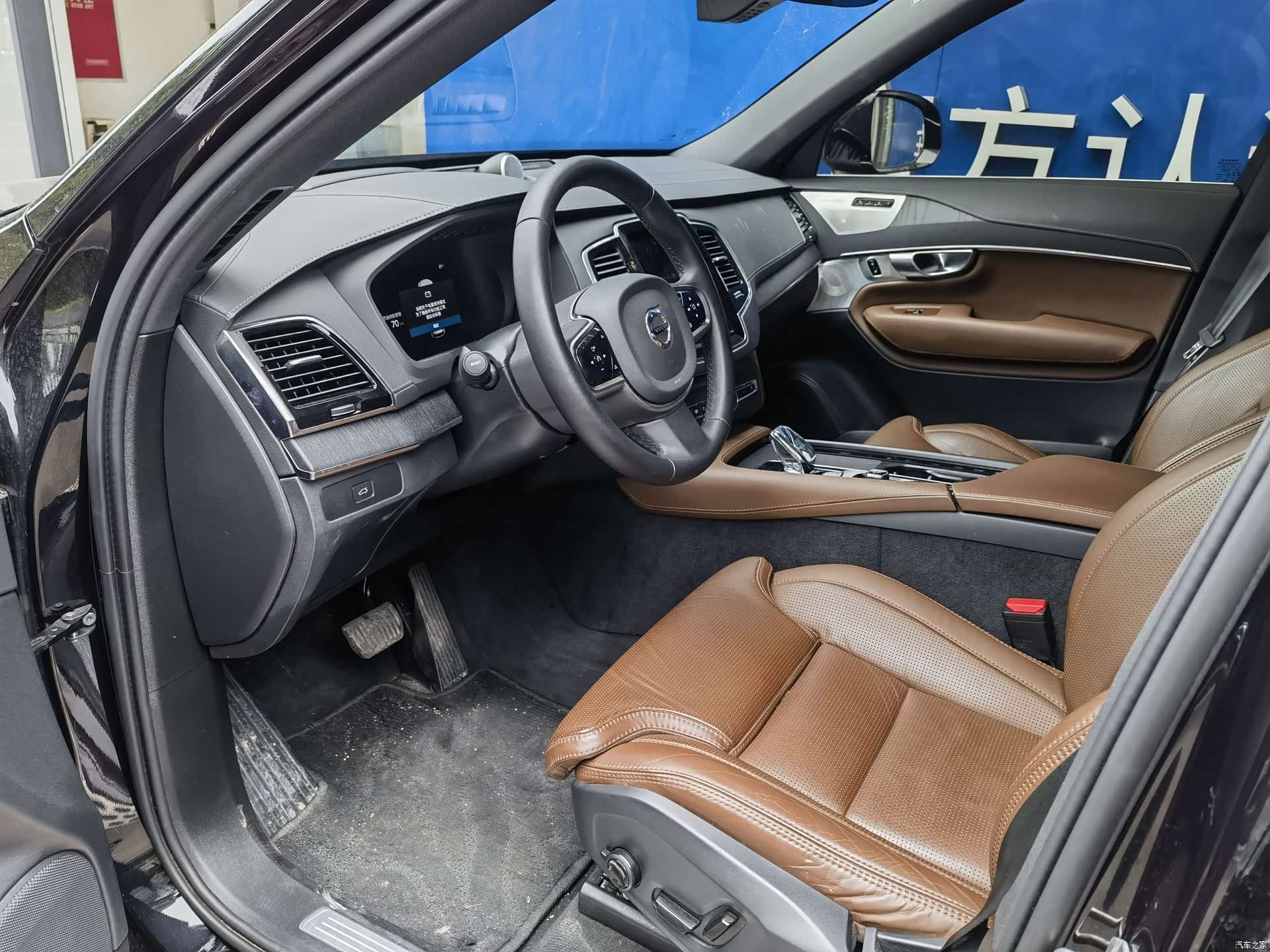 Volvo XC90, 2024 все фото