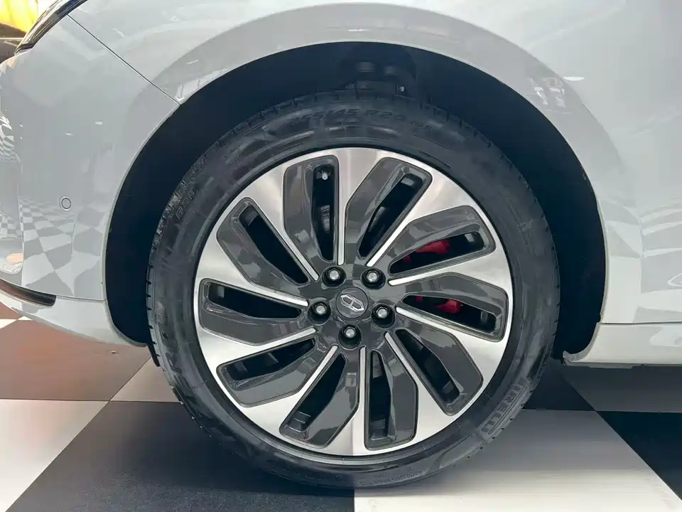 HarmonyOS Ask the world M5