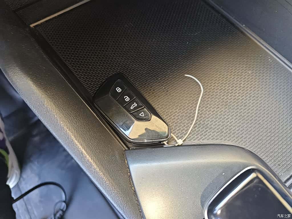 Geely Binray, 2023 9