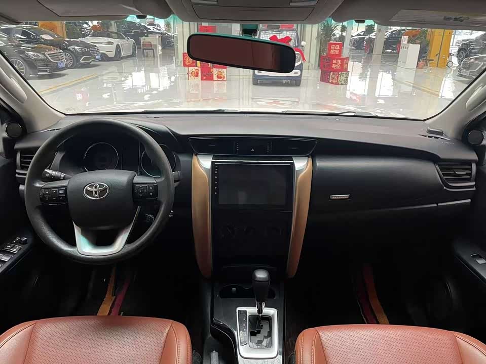 Toyota Fortuner