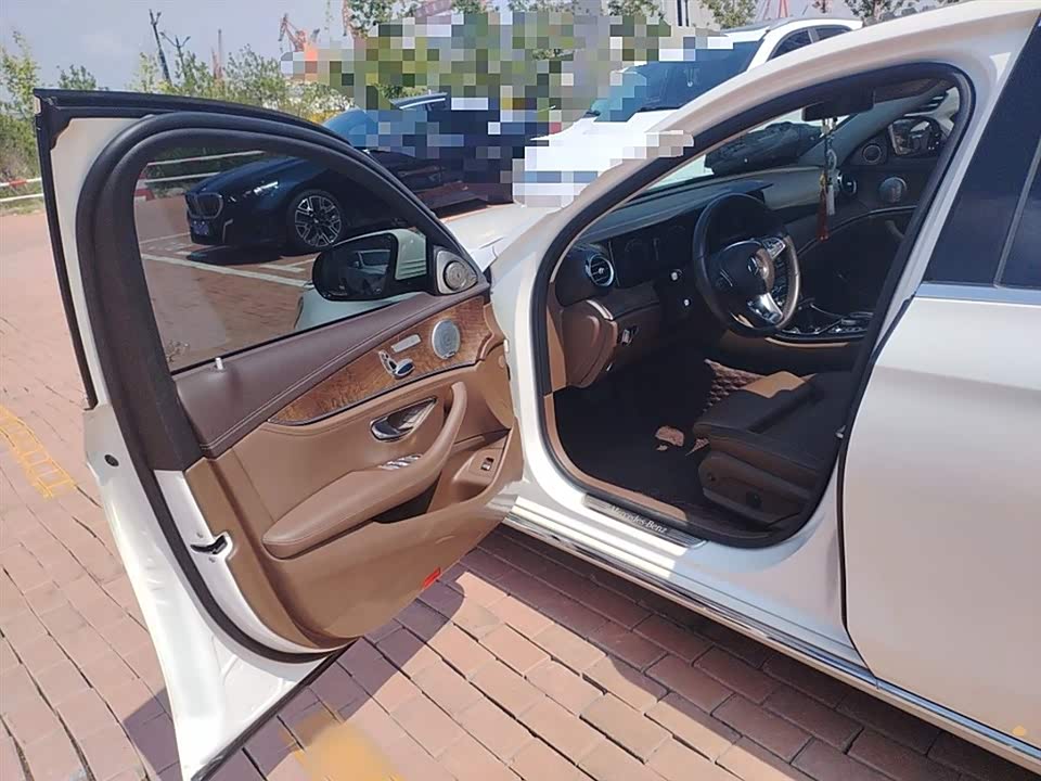 Mercedes-Benz E-class Mercedes-Benz E-class