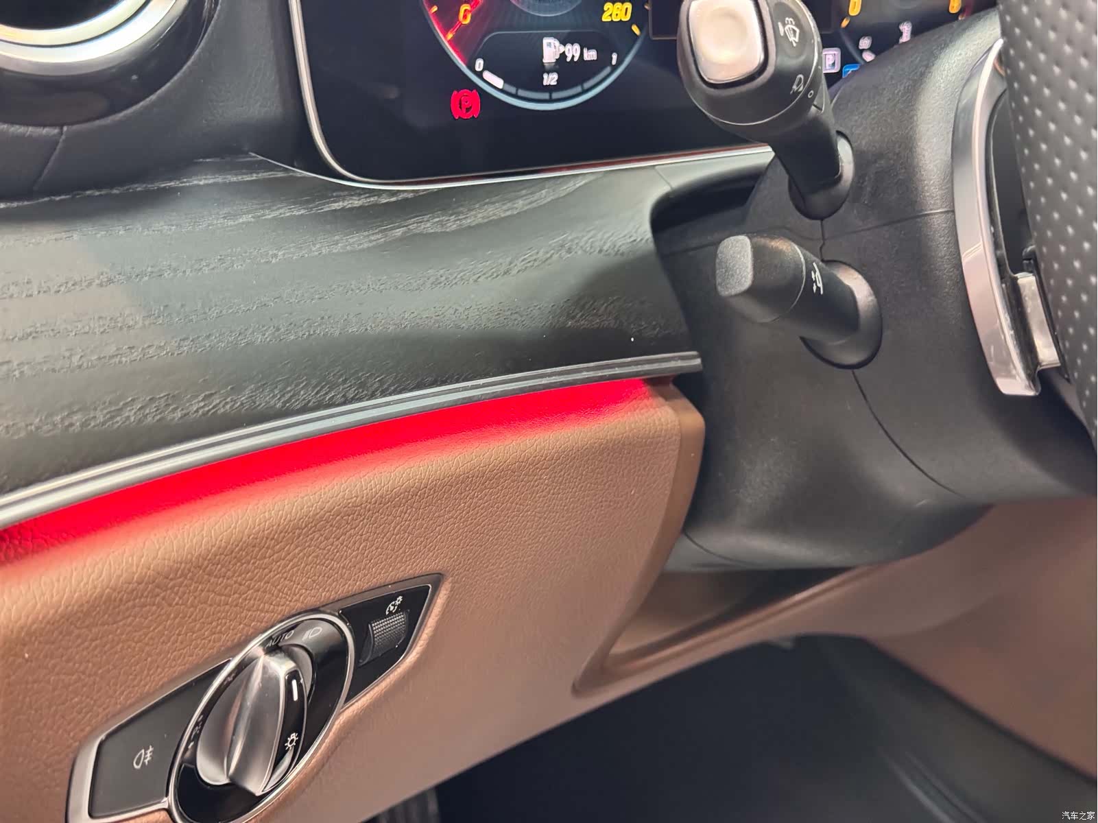 Mercedes-Benz E-Class, 2021 14