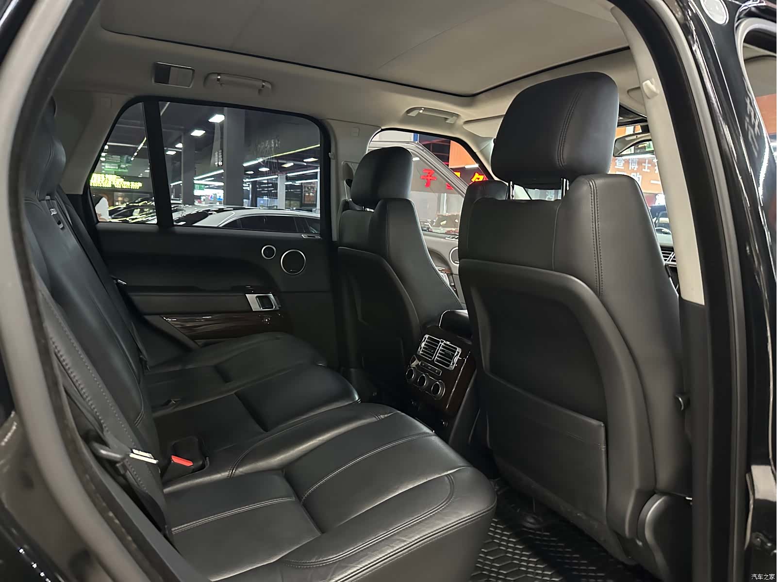 Land Rover Range Rover, 2016 12