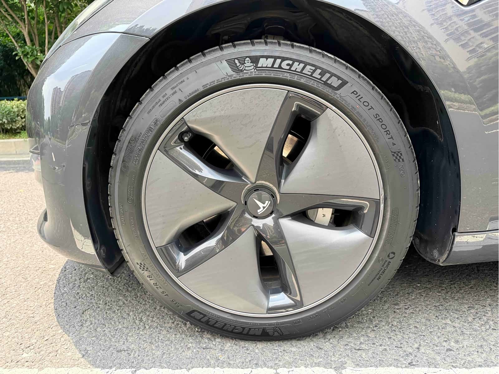 Tesla Model 3, 2019 4