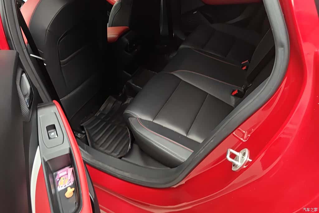 MG MG5, 2021 11