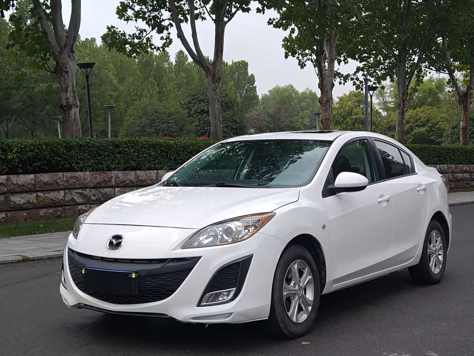 Mazda 3 star Cheng