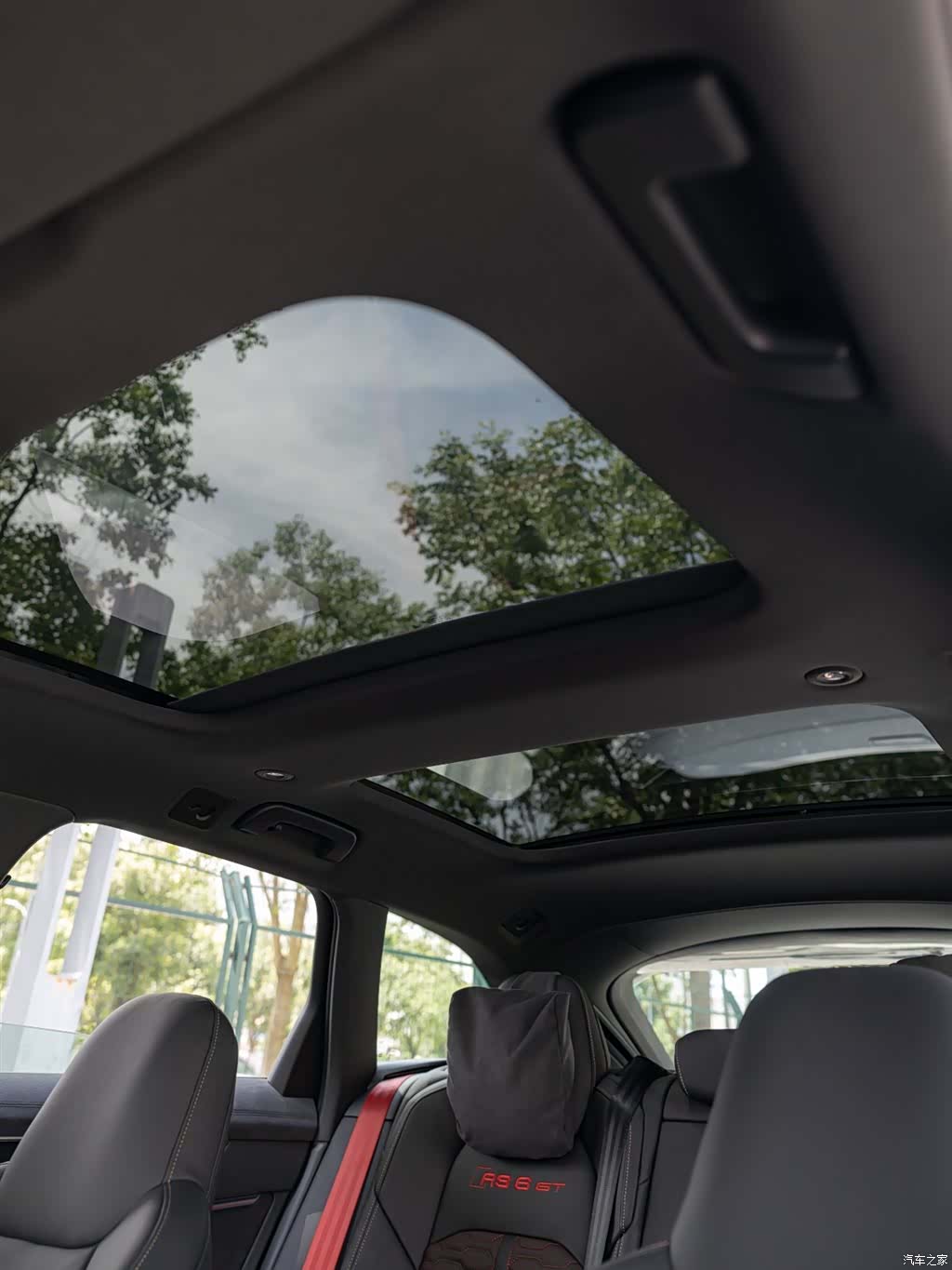 Audi RS, 2026 19