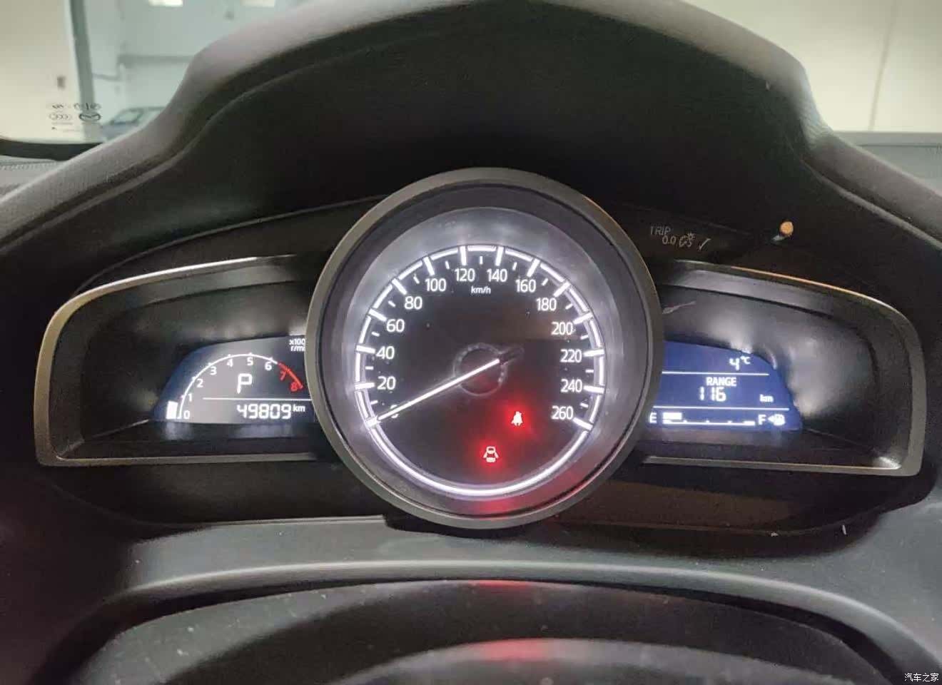 Mazda CX-4, 2023 15