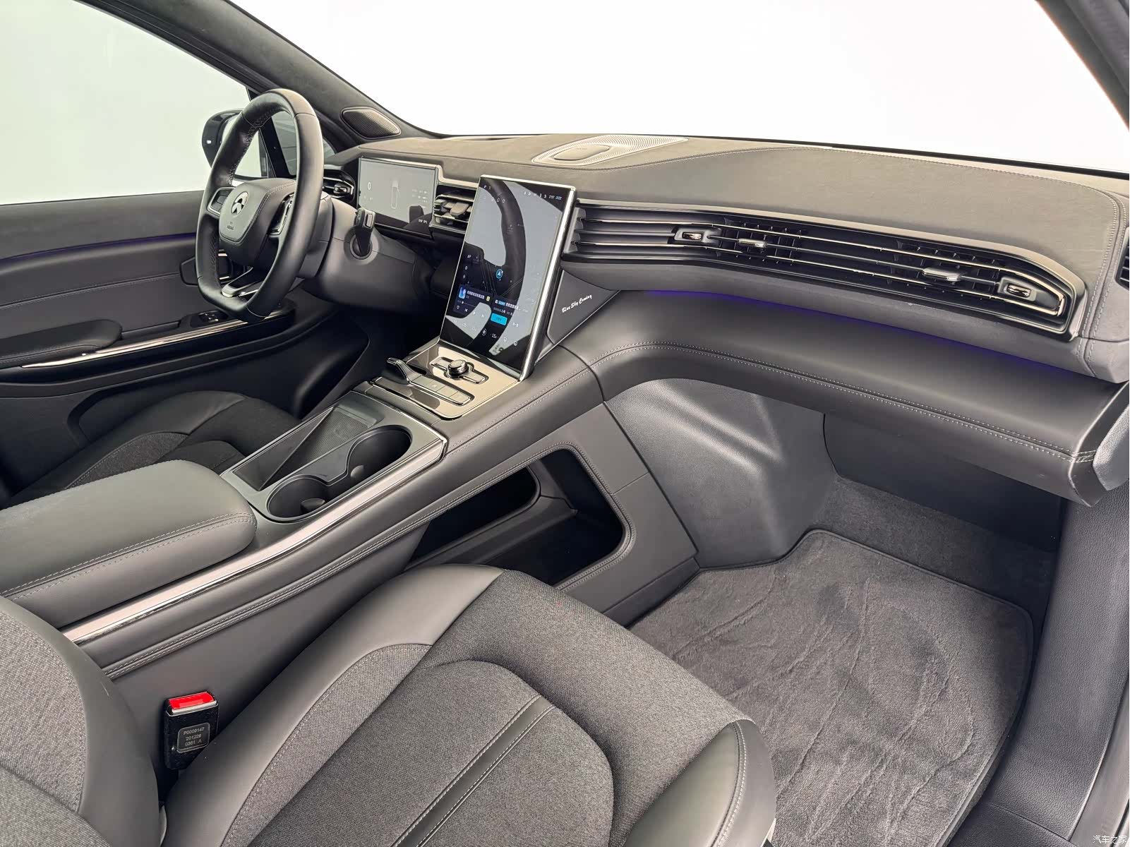 NIO EC6, 2021 8