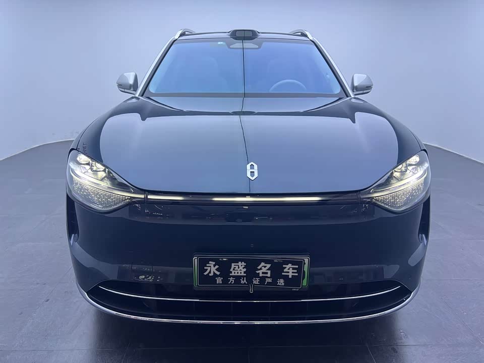 AITO Ask the world M9