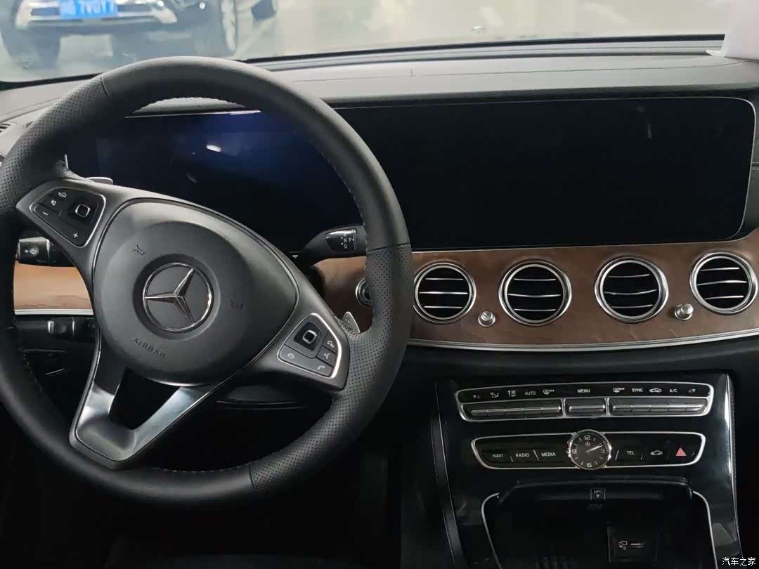 Mercedes-Benz E-Class, 2017 17