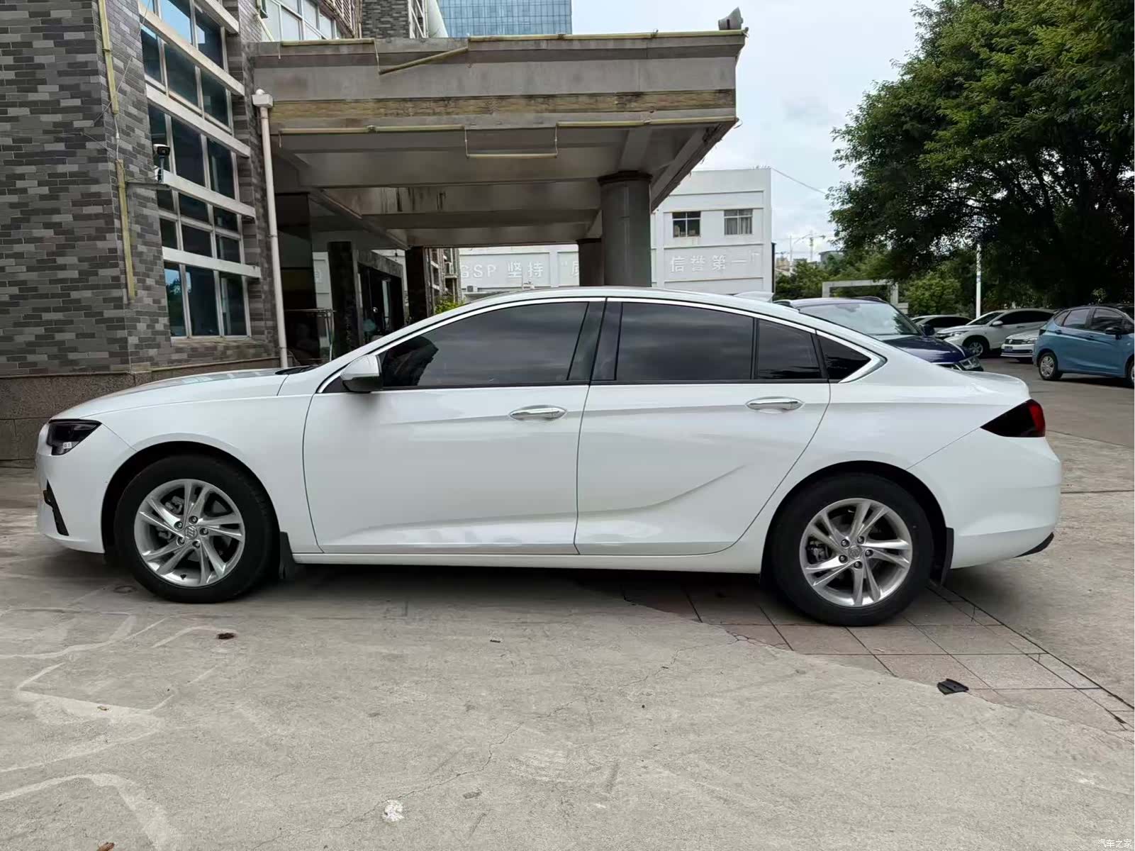 Buick Regal, 2021 4