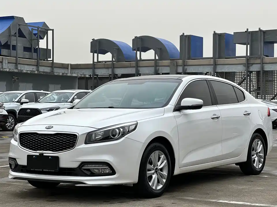 Kia K4