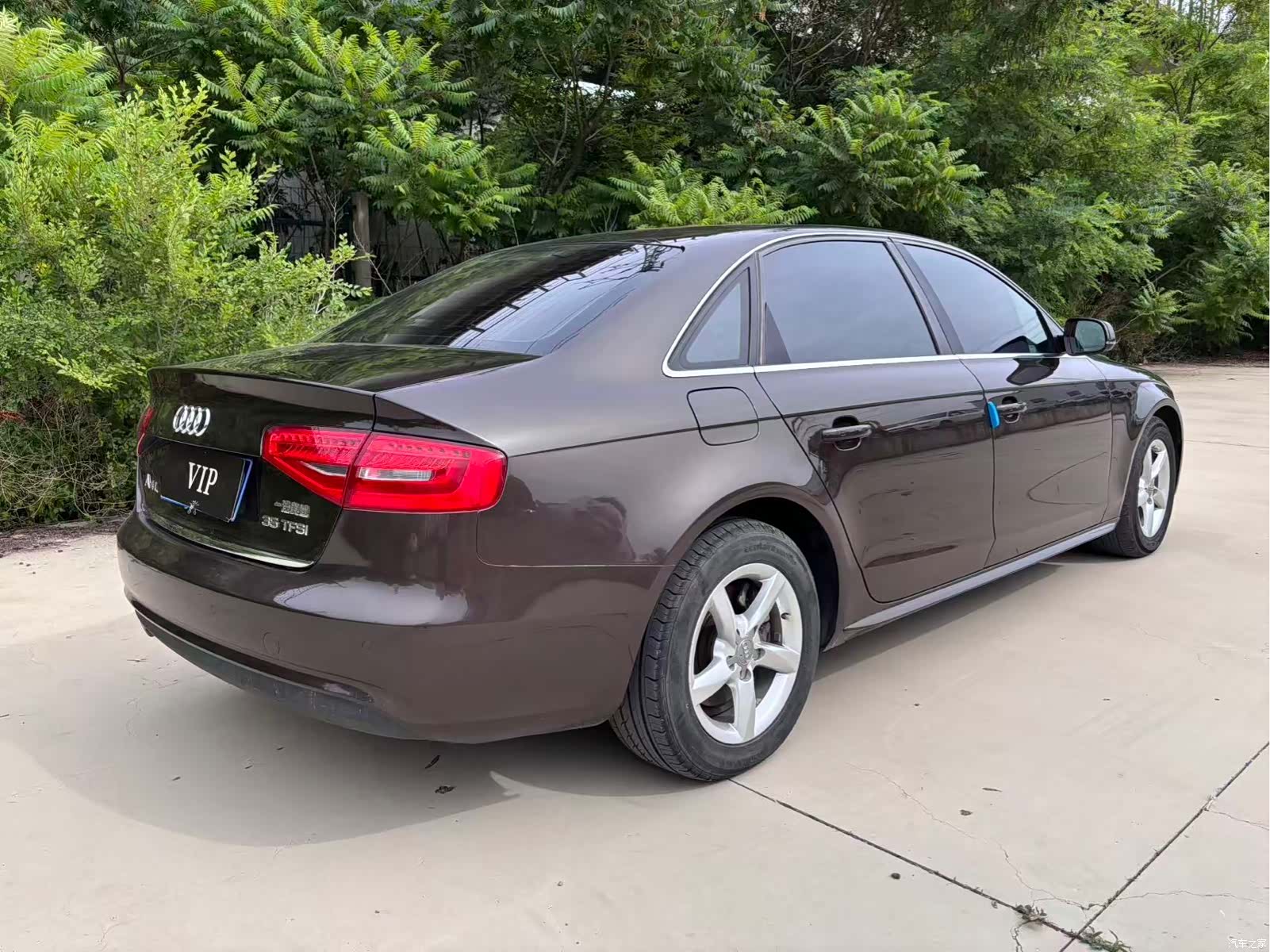 Audi A4L, 2015 8