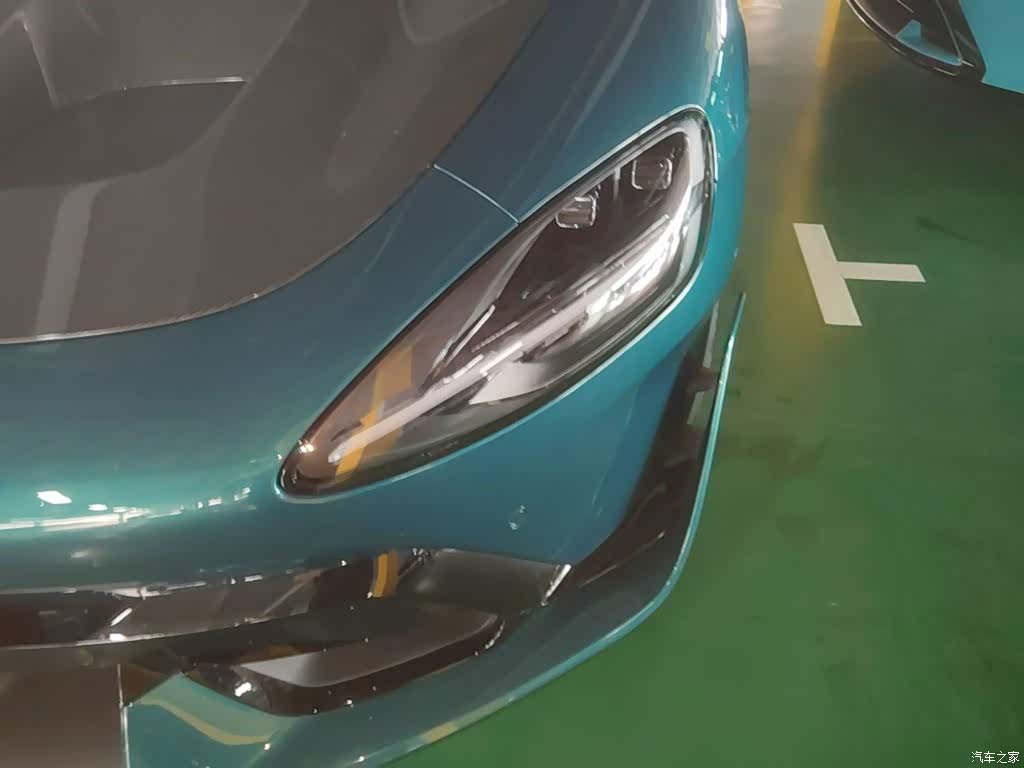 Xiaomi SU7, 2025 18