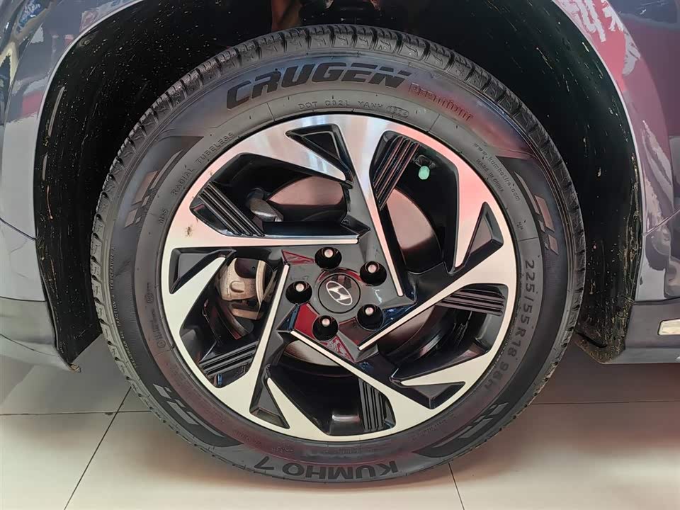 Hyundai Kustu Hyundai Kustu