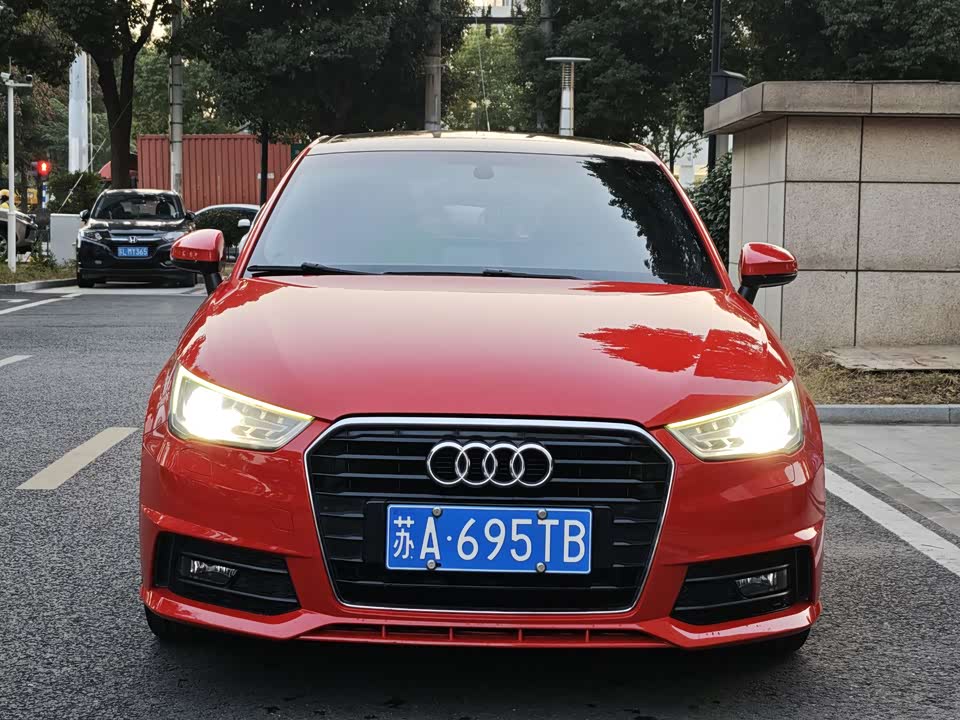 Audi A1