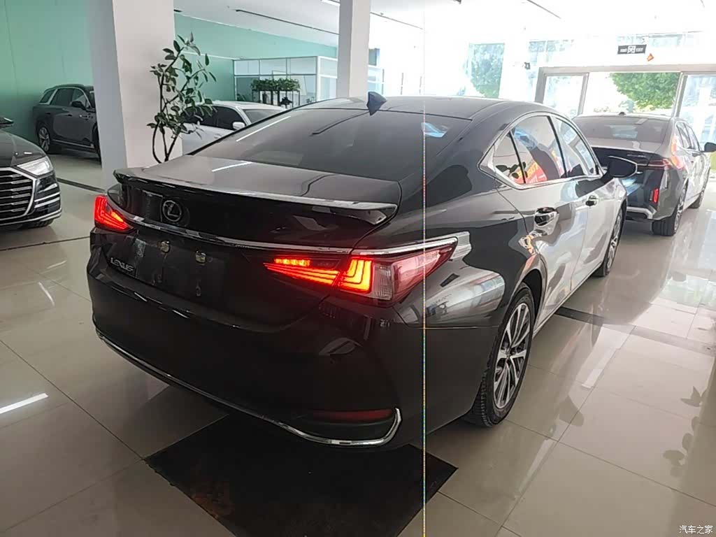 Lexus ES, 2023 все фото