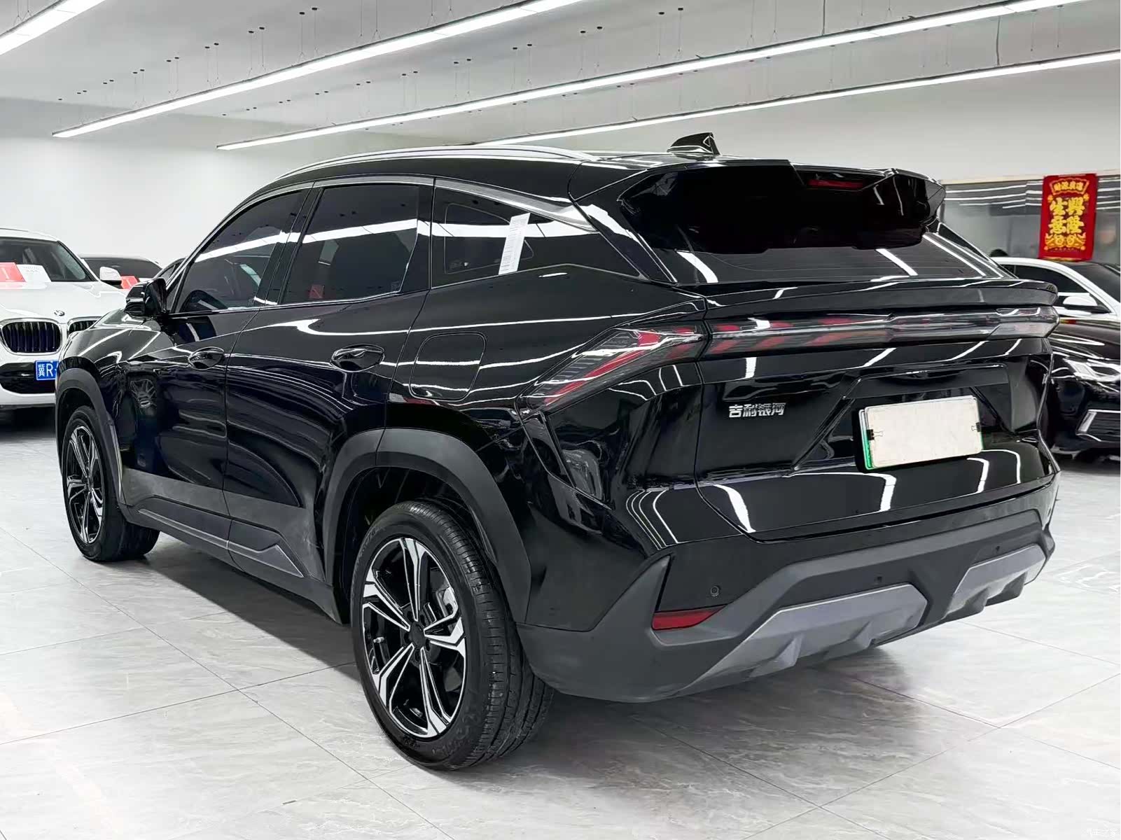 Geely Galaxy L7, 2024 4