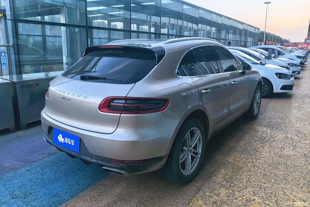 Porsche Macan, 2015 3