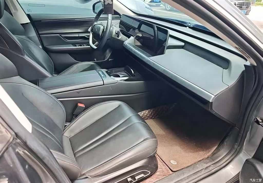 Xpeng P7, 2022 7