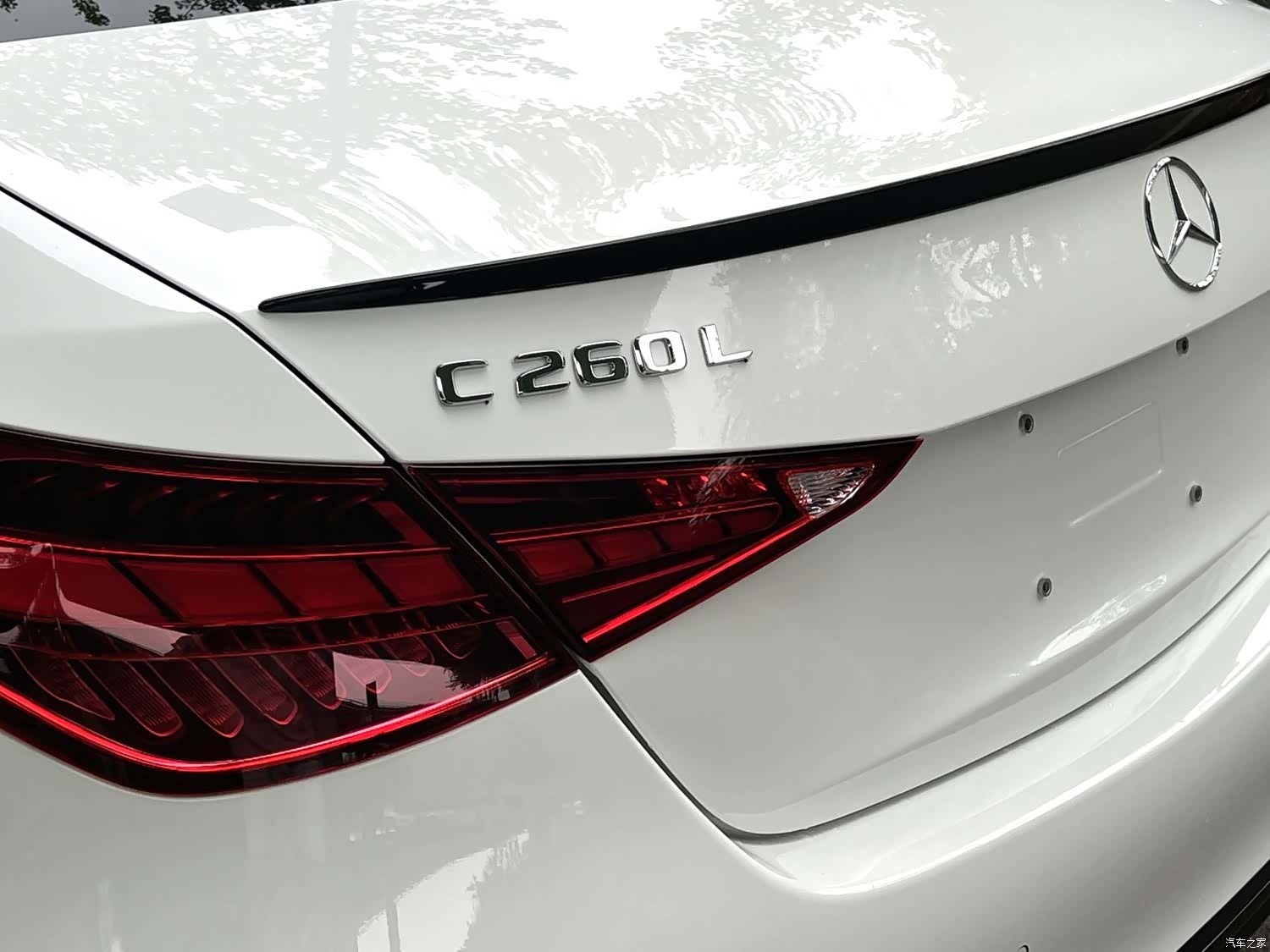 Mercedes-Benz C-Class, 2023 11