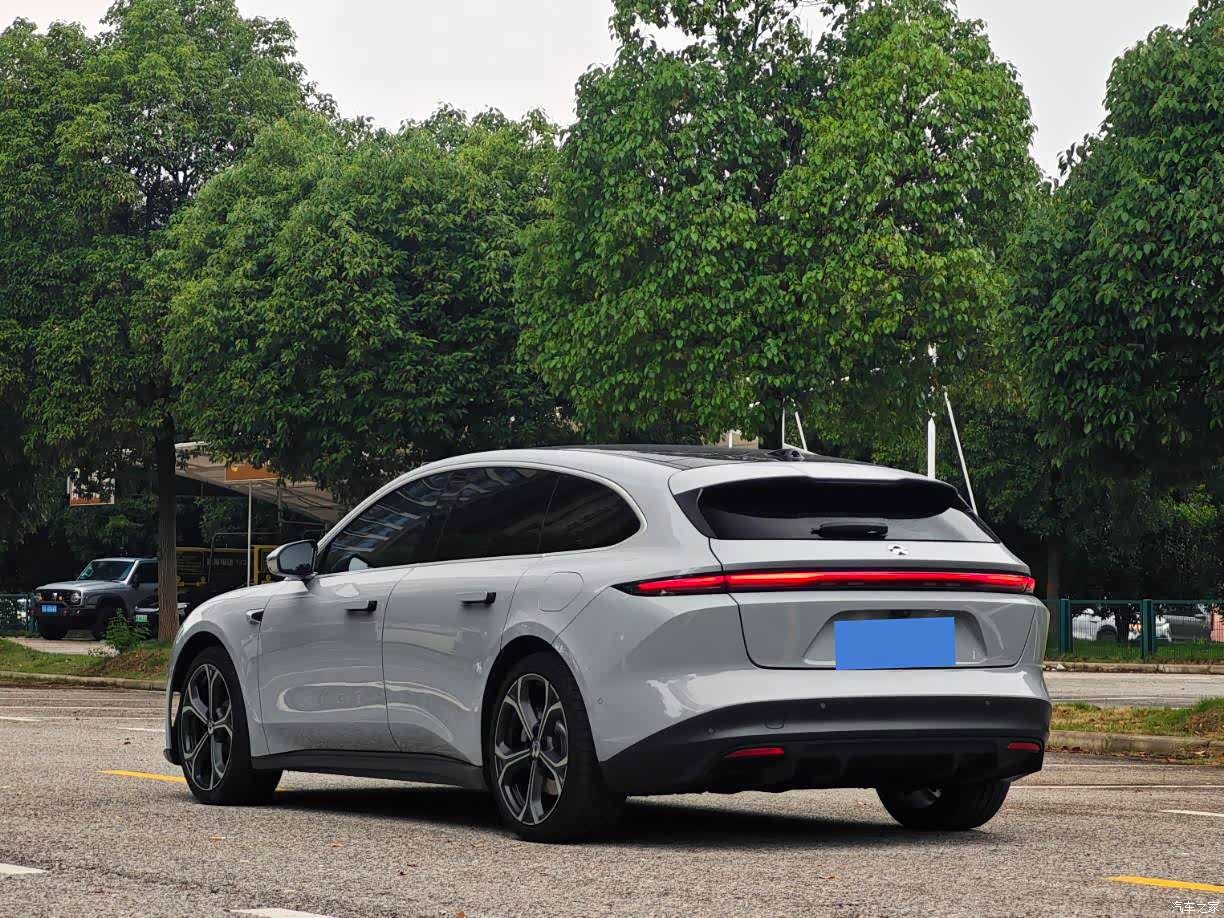 NIO ET5, 2024 9
