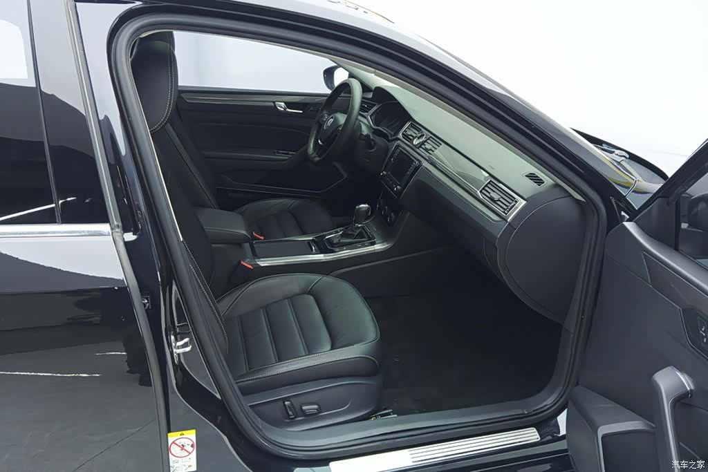 Volkswagen Passat, 2018 8