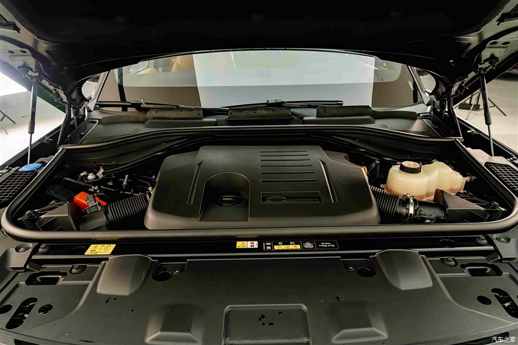 Land Rover Range Rover, 2025 26