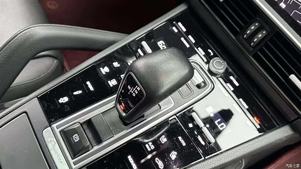 Porsche Cayenne, 2022 17