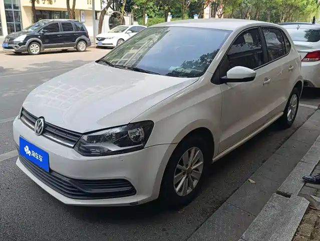 Volkswagen Polo 2015 — купить из Китая под заказ
