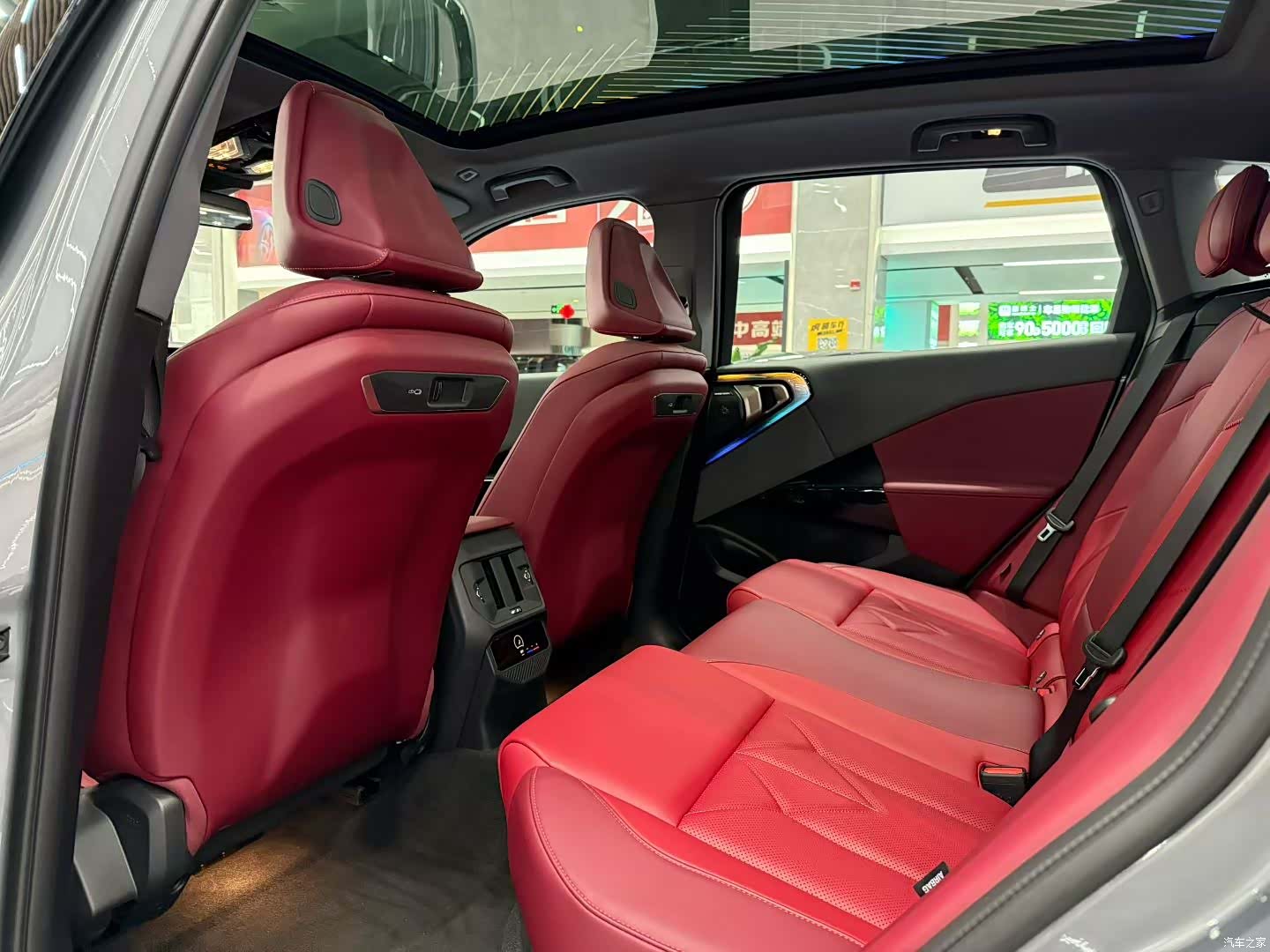 BMW X3, 2025 все фото