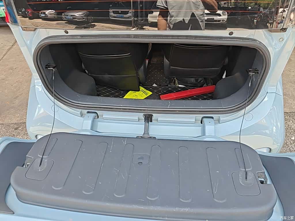 Wuling NanoEV, 2021 19