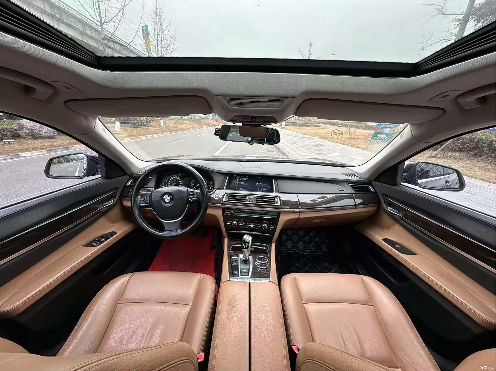 BMW 7 Series, 2013 13
