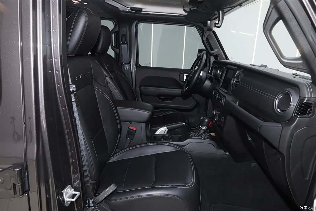 Jeep Gladiator, 2023 14