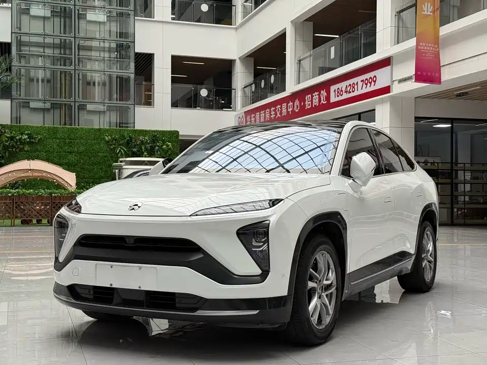 NIO EC6