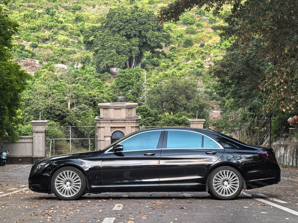 Mercedes-Benz S-class