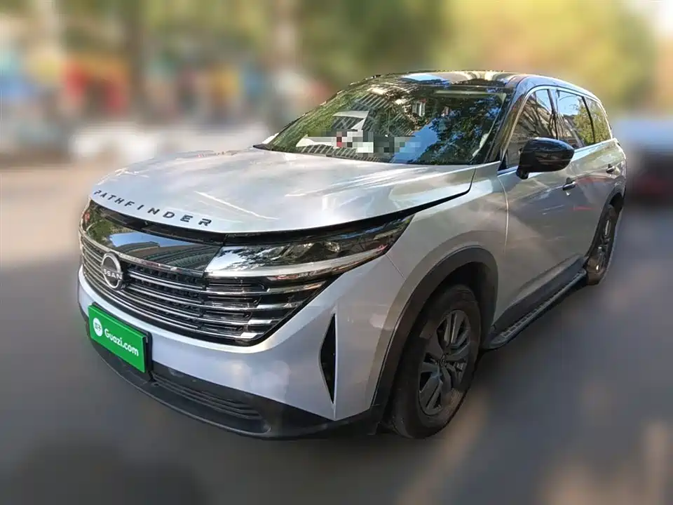 Nissan Exploring the land