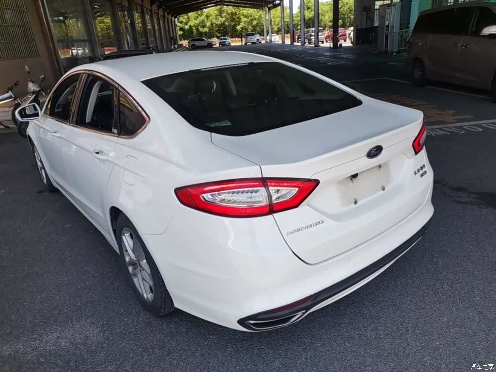Ford Mondeo, 2014 все фото