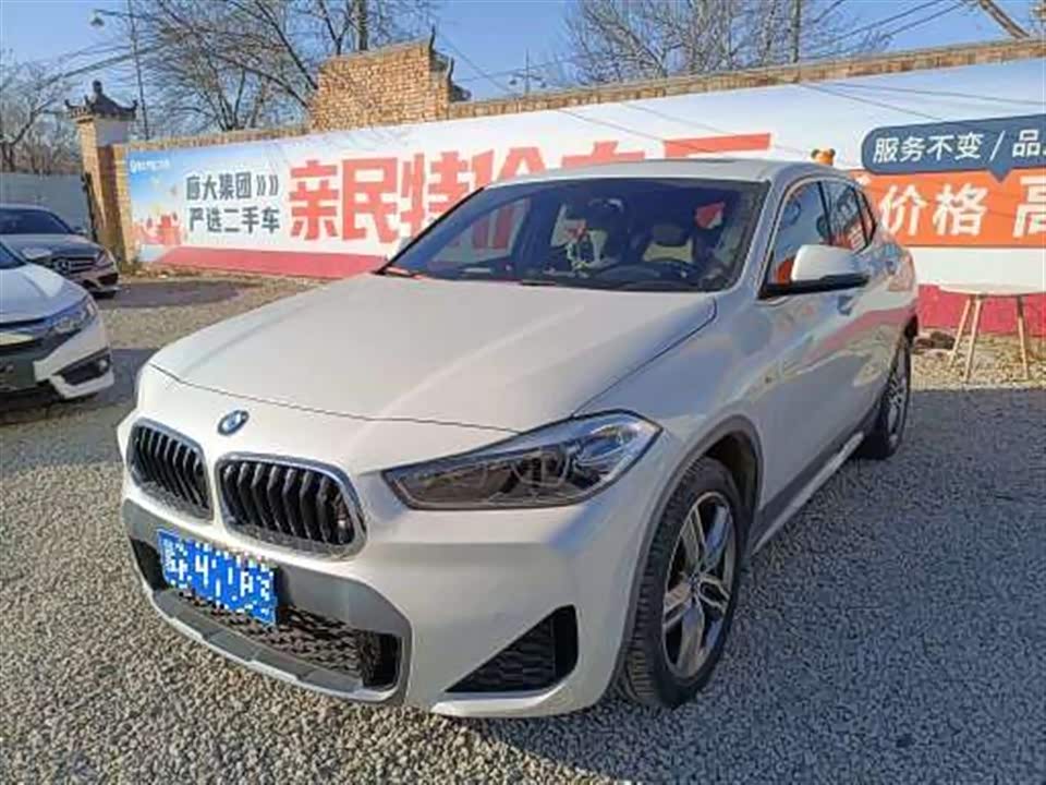 BMW X2