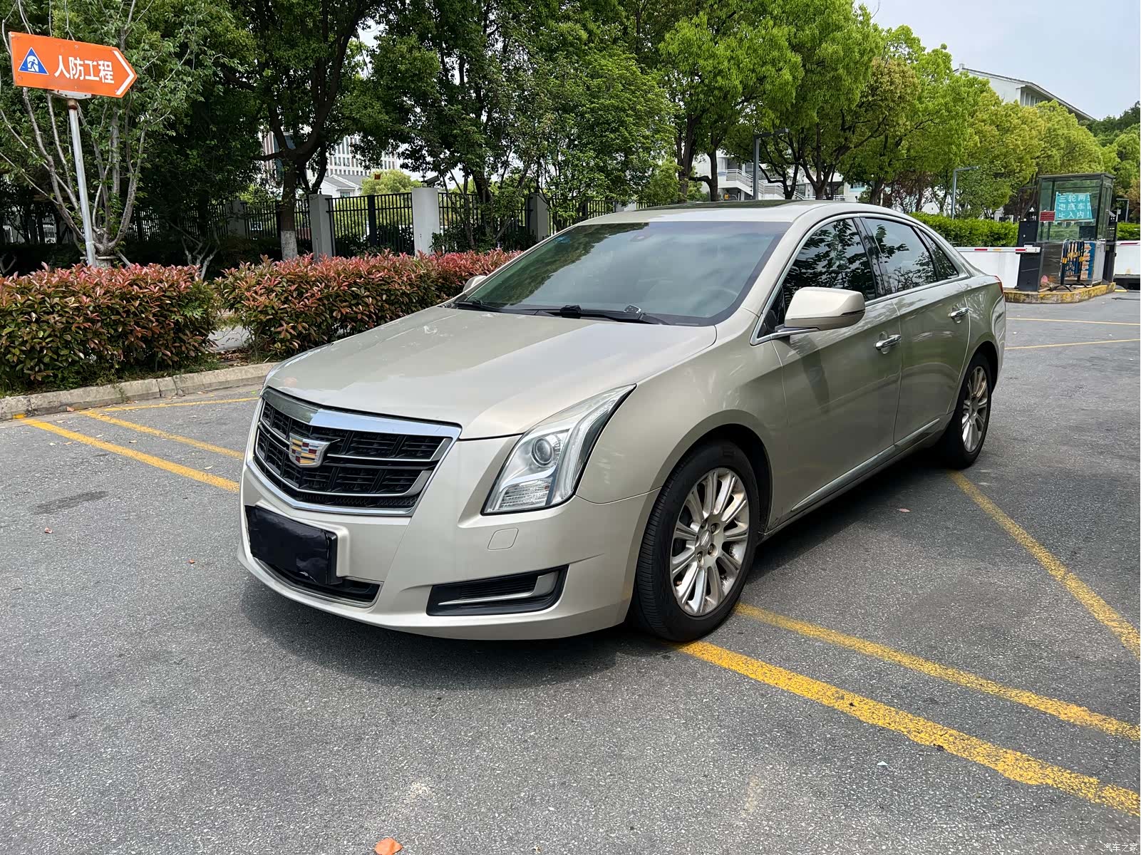 Cadillac XTS
