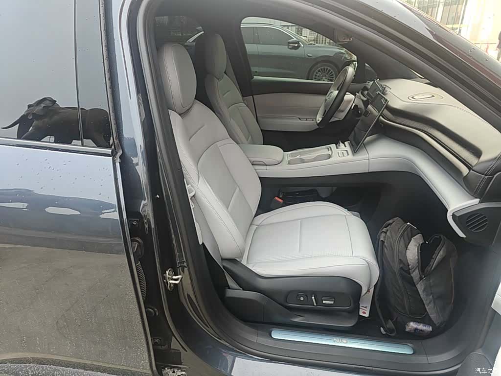 NIO ES6, 2023 25