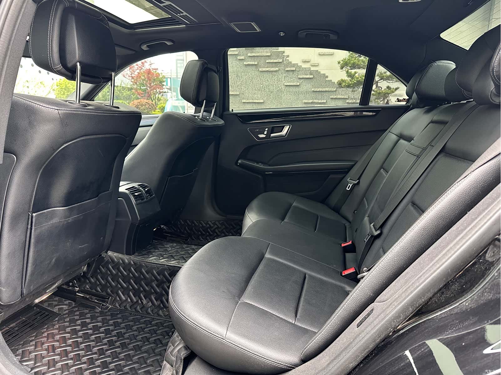 Mercedes-Benz E-Class, 2014 8