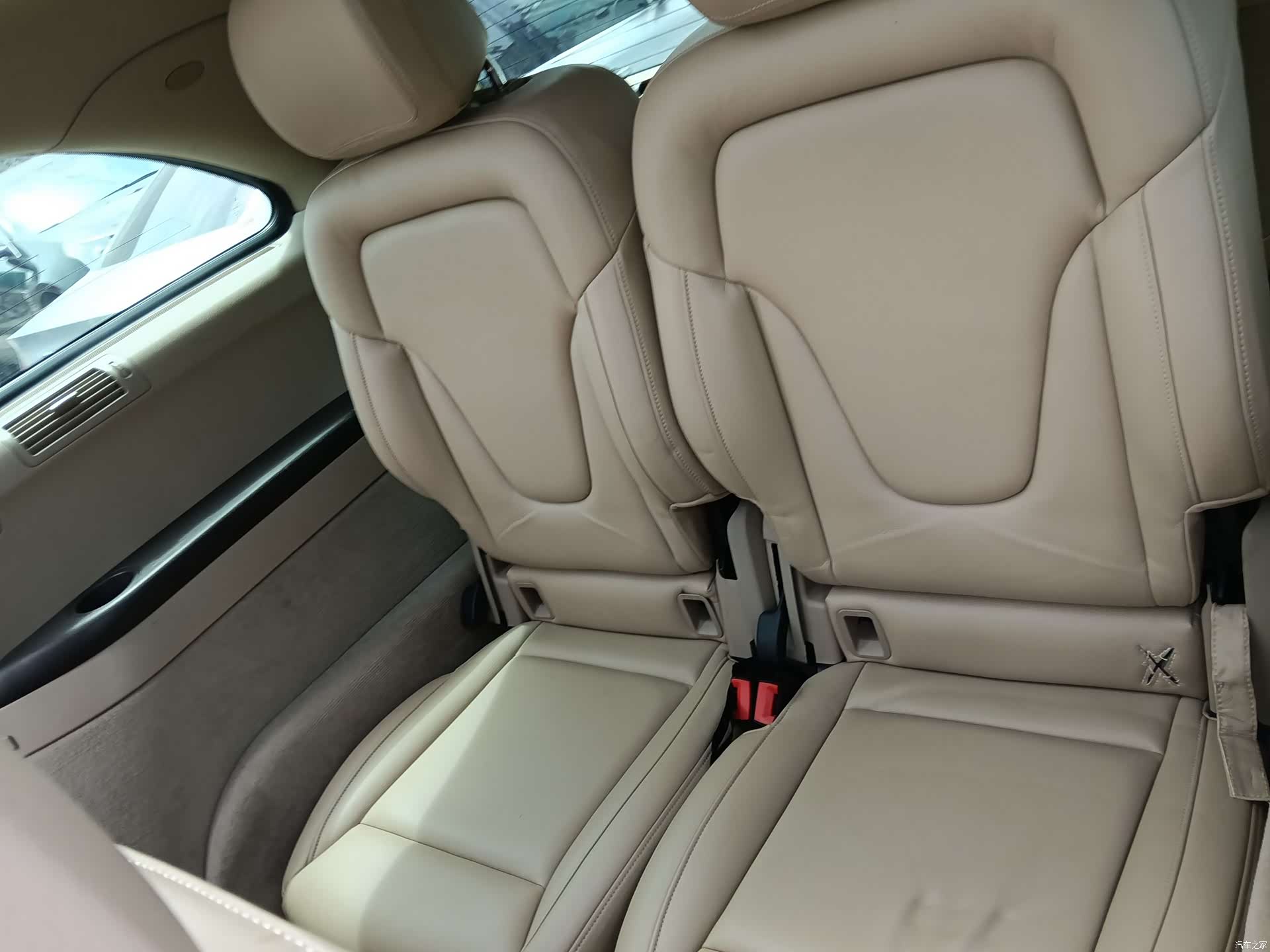 Mercedes-Benz R-Class, 2012 8