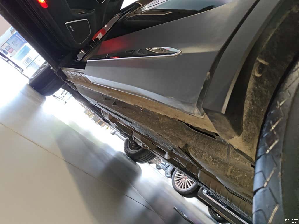 Hongqi HS7, 2023 22