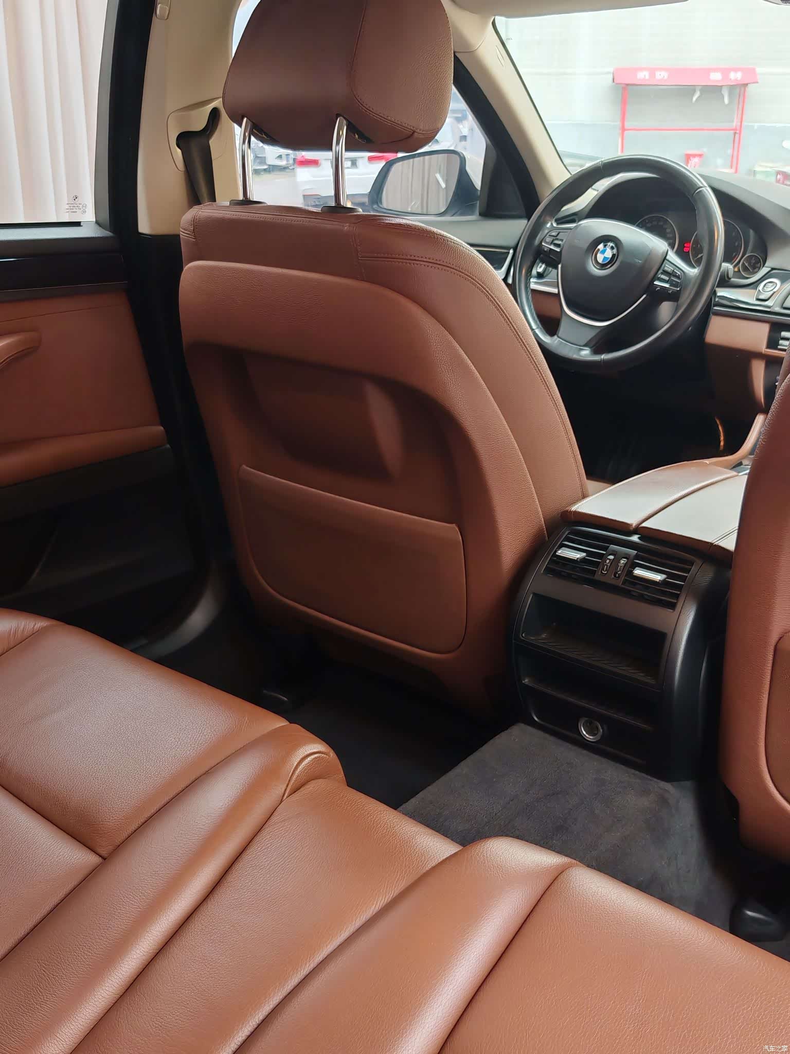BMW 5 Series, 2016 6